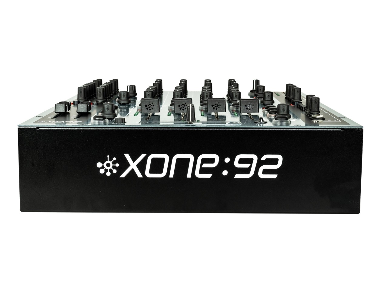 Allen & Heath XONE:92 MK2 - B2B Music Store