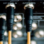 Mogami vs Hosa: cuándo vale la pena gastar más en un cable