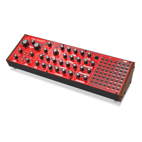 Sintetizador Behringer Neutron
